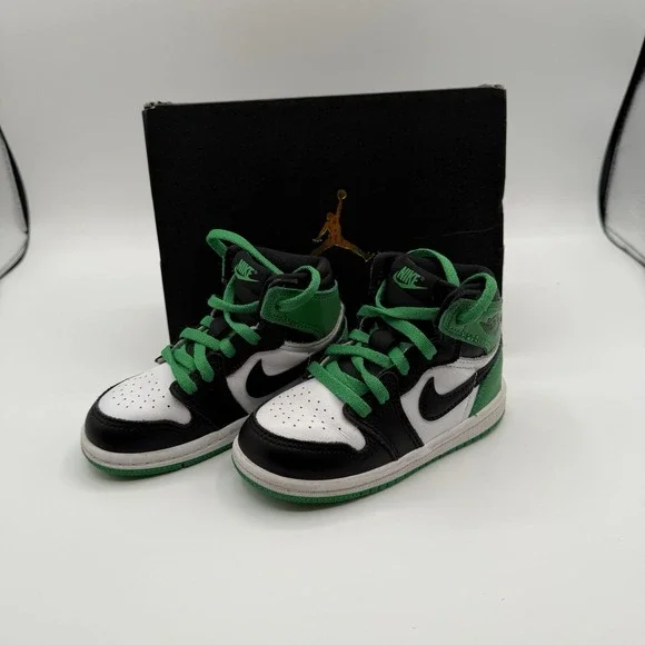 Jordan Kids Sneakers Black, White, and Green - Picture 14 of 15